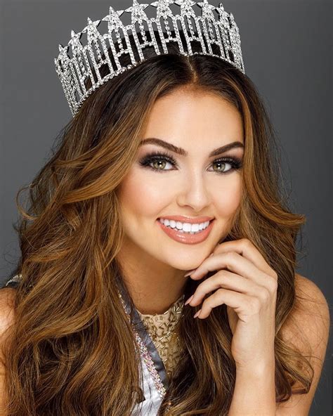 Miss Virginia Usa 2020 Susie Evans