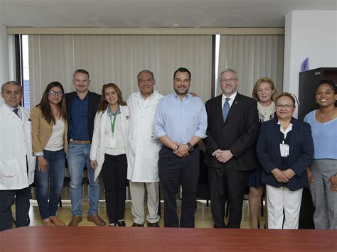 Signan convenio de colaboración entre SS Oaxaca y la Universidad