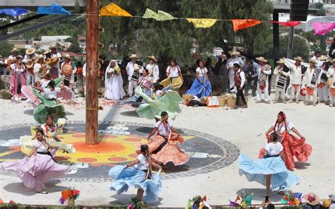 Festival Del Huey Atlixc Yotl Bailes Resuenan En El Cerro De San