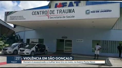 Homem Morre E Mulher Fica Gravemente Ferida Ap S Serem Baleados Em S O