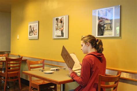 College Cafe Debuts New Photo Gallery – The Triton Review