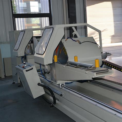 CNC Double Mitre Saw PVC Window Machine Automatic Double Head Cutting