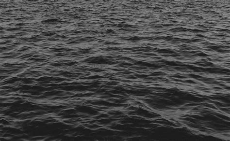 dark gray wallpaper 1