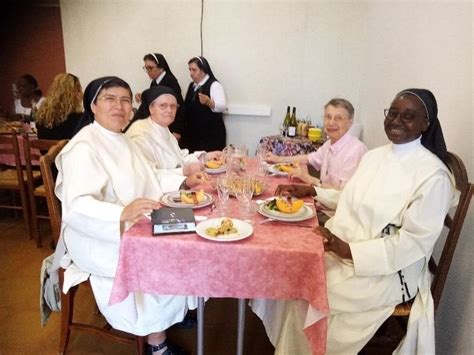 Fête de la Saint Dominique et des jubilaires Prêcher au féminin par