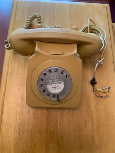 ROTARY DIAL TELEPHONE Vintage Phone Corded Landline GPO 746 GEN 79 2