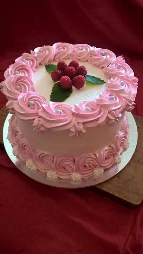 Pin By Fanni On Torta D Szit S D Szek Easy Cake Decorating Cake