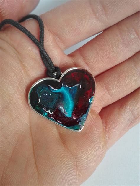 Epoxy Resin Heart Necklace Metal Base Epoxy Pendant Epoxy Resin