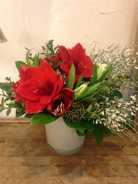 Amaryllis Vase Arrangement - Flowers Talk Tivoli