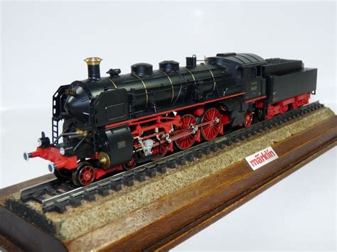 Märklin H0 37184 Stoomlocomotief met tender BR 18 4 Rheingold