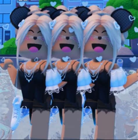 Preppy Roblox Blonde Hair Trio Pfp