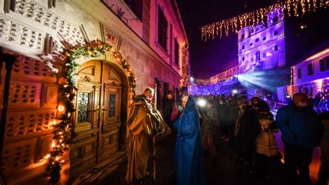 Sv Trojica Tradicionalna Razstava In Ive Jaslice