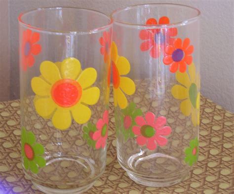 Vintage Libby Daisy Retro Drinking Glasses By Retrosideshow