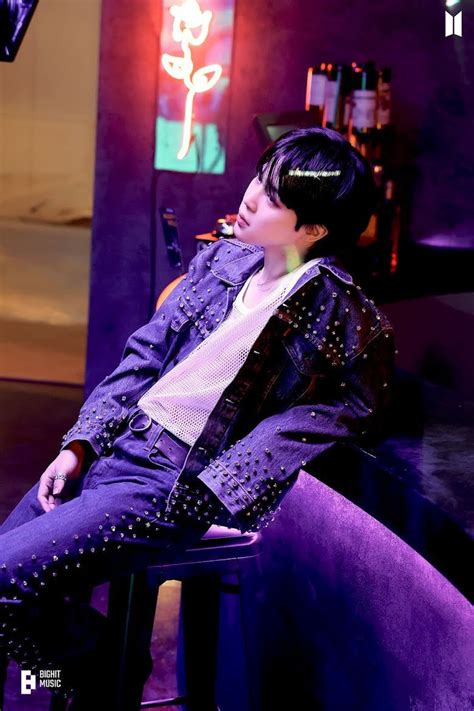 Prestasi Debut Solo Jimin BTS No 1 Di Billboard Hot 100