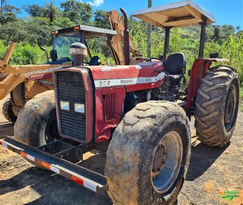 Trator Massey Ferguson 292 4X4 Ano 02 em Belo Horizonte MG à 413382