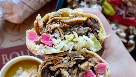 One Of Montreals Best Shawarma Spots Just Opened In Toronto Streets