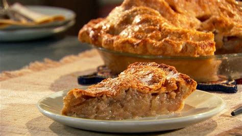 Lucindas Old Fashioned Apple Pie Recipe Martha Stewart