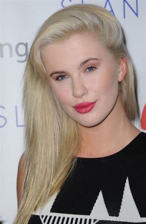 Ireland Baldwin - Model, Influencer