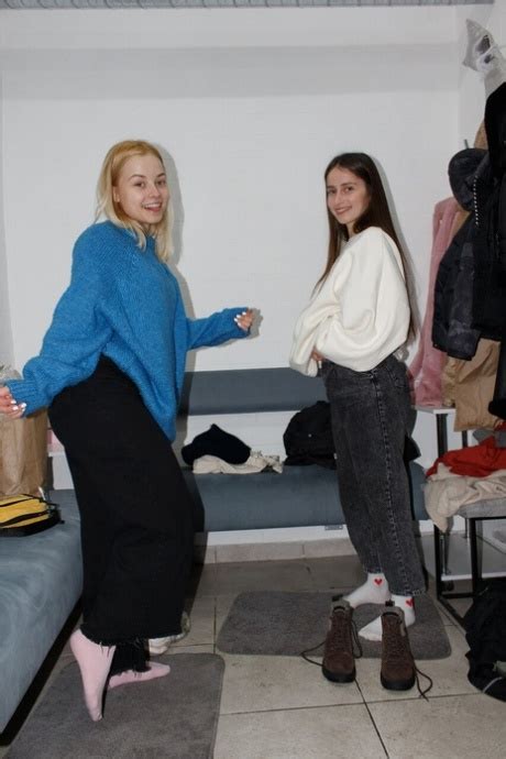 Lesbian Babe Bianca Bell And Her Sexy Gf Show Off Their Tits Big Bums Coedcherry