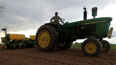 John Deere Pulling Series Planters Youtube