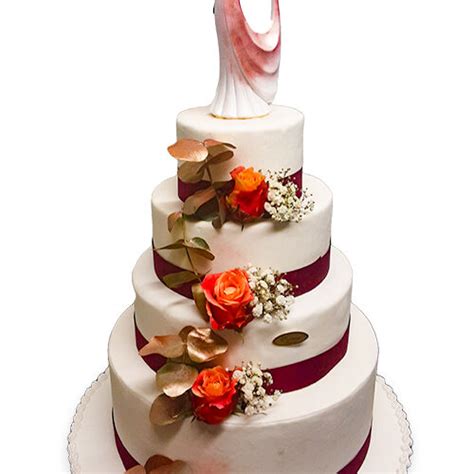 Pi Ce Mont E Wedding Cake Boutique Erisay Traiteur