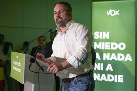 Abascal Asegura En Vitoria Que Pnv Y Eh Bildu Son Los Mismos Perros