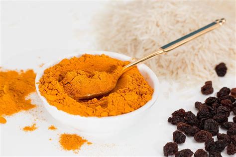 How To Make Turmeric Powder Easily | Limitless Spice 2025