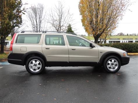 2001 Volvo V70 XC AWD Third Row Seat