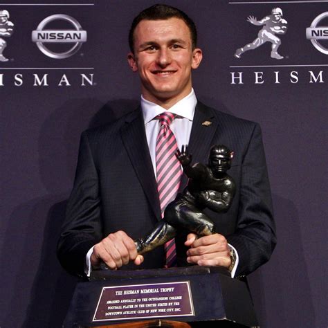 Texas A&M QB Johnny Manziel Wins 2012 Heisman Trophy | News, Scores ...