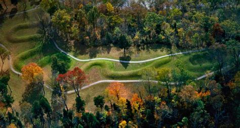 Was Serpent Mound Built By Ancient Aliens Exemplore