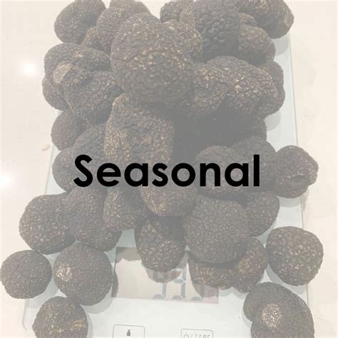 Fresh Perigord Black Winter Truffle (Seasonal) - The Truffle Lady