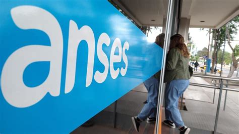 Sube El Salario Mínimo Cómo Impactará En Jubilados Y En Otros Programas De Anses