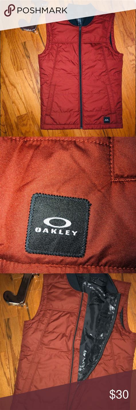 Oakley Mens Puffer Vest Oakley Men Oakley Jacket Clothes Design