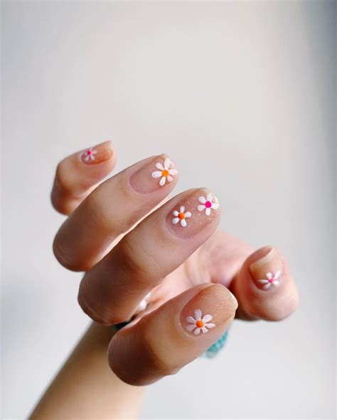 25 Floral Nail Designs That Are On Trend For 2021 Who What Wear UK