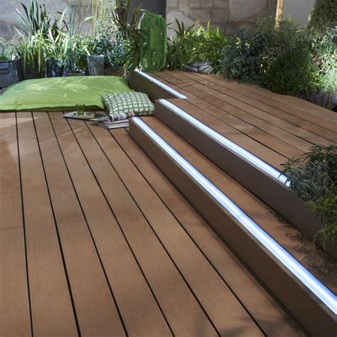 Terrasse Composite Avec Spot