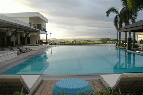 Chalet Roofdeck L'Fisher Hotel Bacolod City | Attracttour