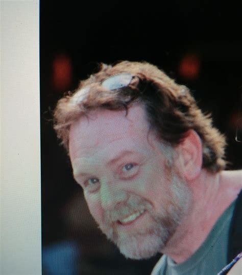 Searching for Dad, he passed suddenly a few years ago. : r/MediumReadings