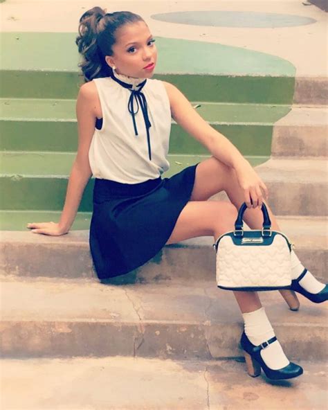 Hot And Sexy Cree Cicchino Photos ThBlog