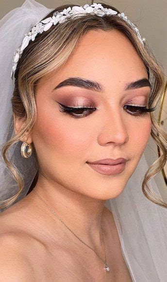 50 Romantic Wedding Makeup Ideas Soft Mauve Tone