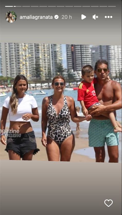 Amalia Granata se mostró en bikini y recibió repudiables críticas su respuesta