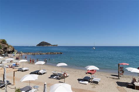 Come Raggiungere La Spiaggia E Dove Parcheggiare