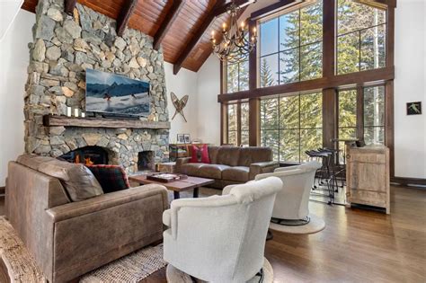 The Top Airbnbs in Vail Village and Lionshead Village