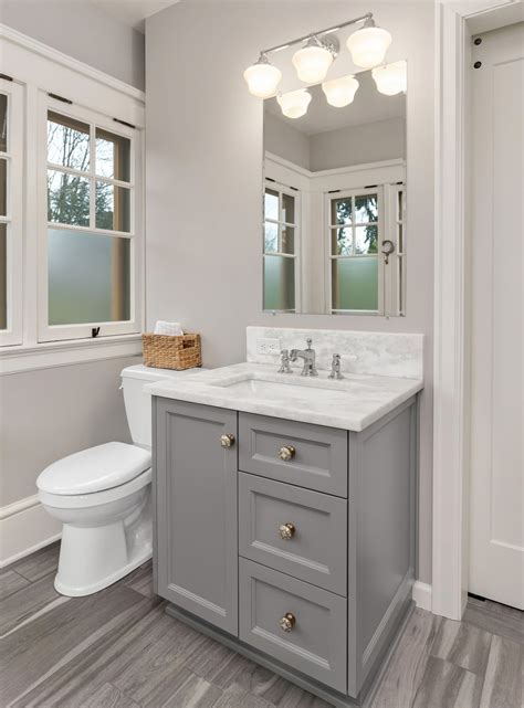 Small Bathroom Color Ideas - House Reconstruction