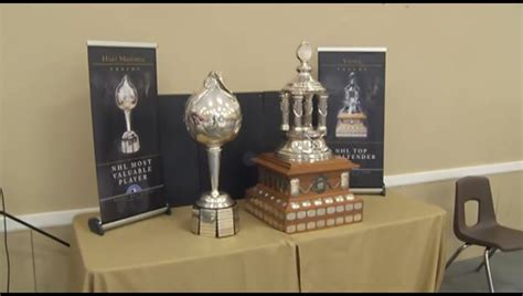 Hockey Hall of Fame comes to Lindsay - Peterborough | Globalnews.ca