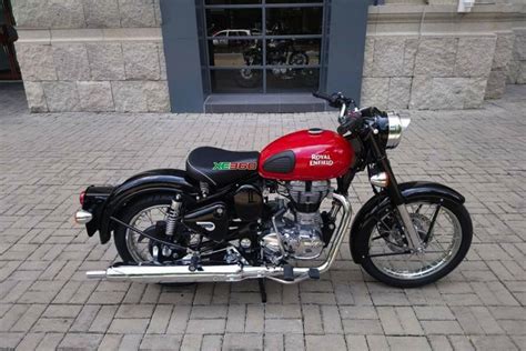 B N Xe Royal Enfield Classic Red