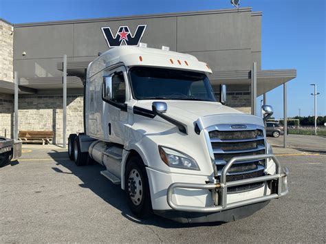 Freightliner Cascadia 2019 2 modèles disponibles Camions Western