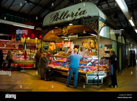 mercato Sant Ambrogio, market hall, Florence, Tuscany, Italy Stock ...