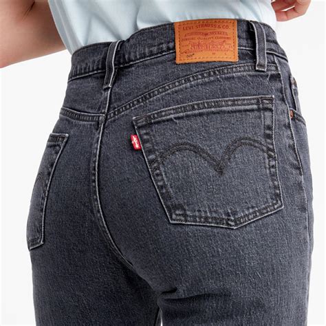 Levis® Womens 501® Original Cropped Jeans In Cabo Fade