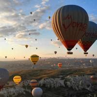 Türkiye leads in hot air balloon tours globally Türkiye News