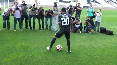 Seydouba Soumah Fk Partizan Promocija Pred Navija Ima Youtube