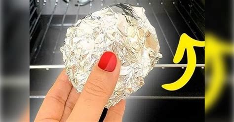 Pourquoi Mettre Une Boule De Papier D Aluminium Dans Le Four L Astuce